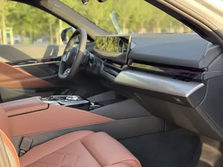 BMW 530 2025 года за 38 800 000 тг. в Алматы – фото 16