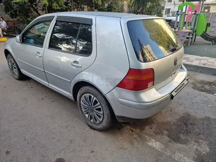 Volkswagen Golf 2003 года за 3 750 000 тг. в Астана – фото 3