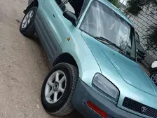 Toyota RAV4, 1997