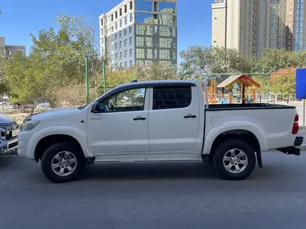 Toyota Hilux 2015 года за 9 100 000 тг. в Актау – фото 5