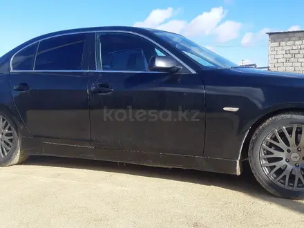 BMW 525 2008 года за 6 000 000 тг. в Кульсары – фото 4