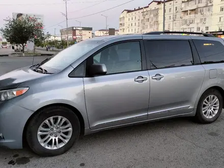 Toyota Sienna 2012 года за 7 500 000 тг. в Атырау – фото 2