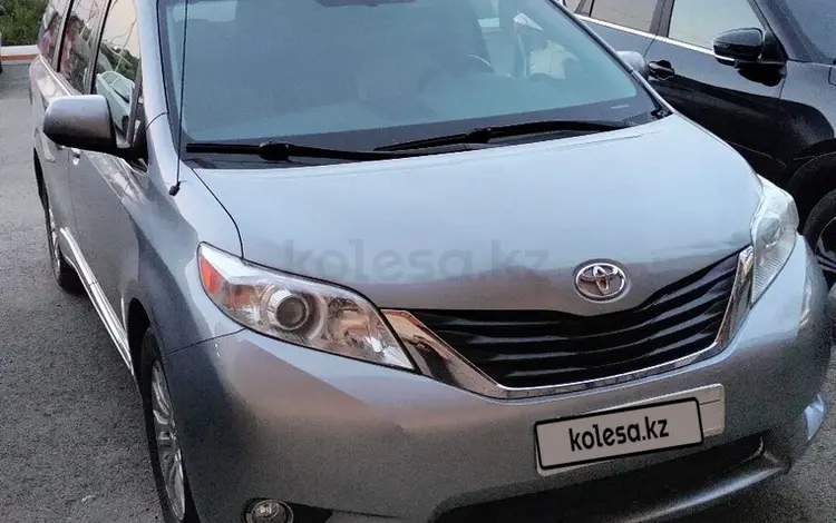 Toyota Sienna 2012 годаүшін7 500 000 тг. в Атырау