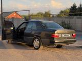 Mercedes-Benz E 200 1993 годаүшін1 200 000 тг. в Алматы – фото 3
