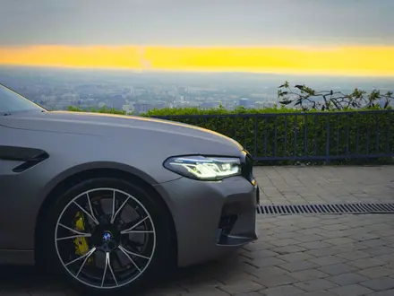 BMW M5 2023 года за 59 000 000 тг. в Алматы – фото 5