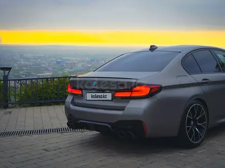 BMW M5 2023 года за 59 000 000 тг. в Алматы – фото 7