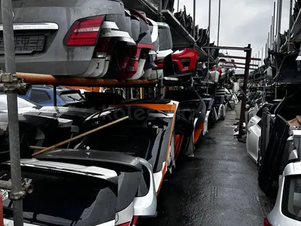 Бампера и двери на корейские и немецкие авто — оригинал за 49 500 тг. в Шымкент