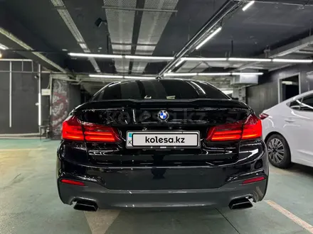 BMW 540 2017 года за 22 000 000 тг. в Алматы – фото 16