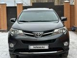 Toyota RAV4 2013 года за 9 500 000 тг. в Актобе – фото 2