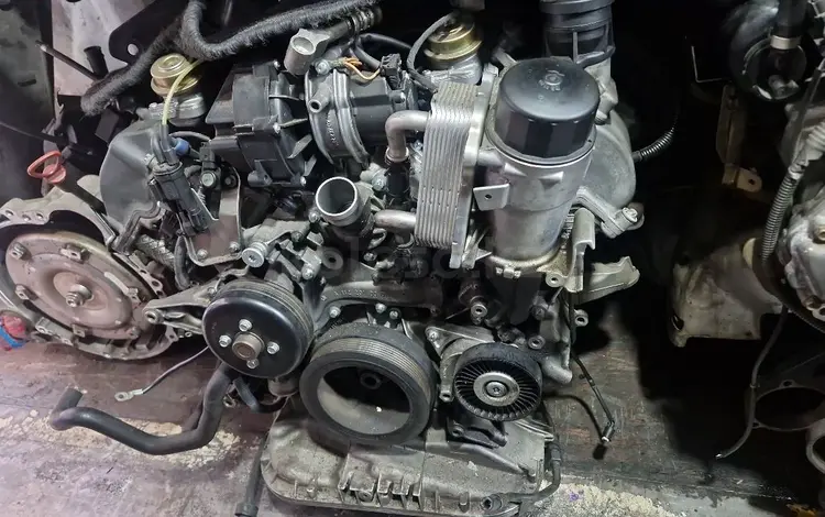 Двигатель на Мерседес Бенц Е210 привазной с Японии малым пробегом за 450 000 тг. в Алматы