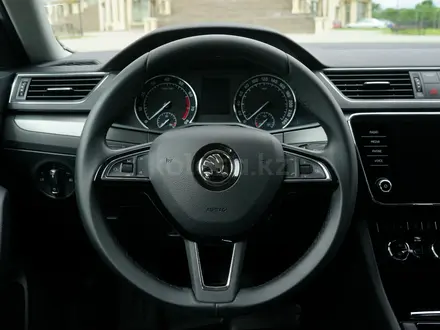 Skoda Superb 2018 года за 11 800 000 тг. в Усть-Каменогорск – фото 8