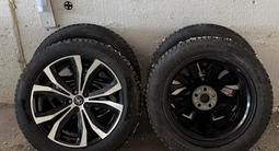 Диски оригинальные Тойота Лексус с зимней резиной Pirelli за 750 000 тг. в Караганда – фото 3