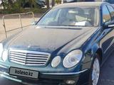 Mercedes-Benz E 240 2003 года за 4 500 000 тг. в Астана