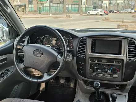 Toyota Land Cruiser 2005 года за 14 500 000 тг. в Алматы – фото 15