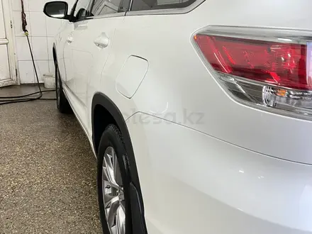 Toyota Highlander 2016 года за 13 000 000 тг. в Актау – фото 8