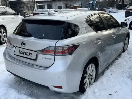 Lexus CT 200h 2011 года за 8 700 000 тг. в Алматы – фото 4