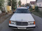 Mercedes-Benz E 230 1991 года за 1 800 000 тг. в Талдыкорган – фото 4