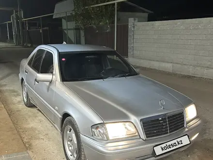 Mercedes-Benz C 240 1998 года за 3 650 000 тг. в Алматы – фото 30