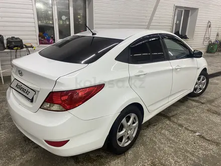 Hyundai Accent 2012 года за 3 900 000 тг. в Астана – фото 2