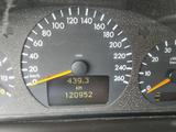 Mercedes-Benz E 200 2001 года за 2 100 000 тг. в Астана