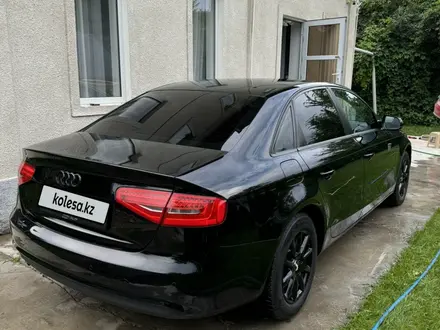 Audi A4 2014 года за 7 200 000 тг. в Алматы – фото 4