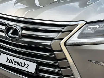 Lexus LX 570 2017 года за 40 000 000 тг. в Алматы