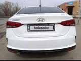 Hyundai Accent 2020 года за 5 400 000 тг. в Семей – фото 2