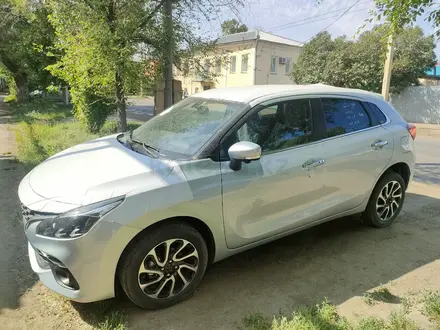 Suzuki Baleno 2022 года за 9 500 000 тг. в Уральск – фото 2