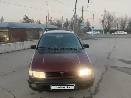 Mitsubishi Space Wagon 1997 года за 1 750 000 тг. в Алматы – фото 2