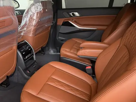 BMW X7 2024 года за 65 000 000 тг. в Алматы – фото 17