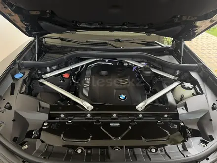 BMW X7 2024 года за 65 000 000 тг. в Алматы – фото 21