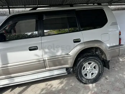 Toyota Land Cruiser Prado 1999 года за 5 800 000 тг. в Алматы – фото 5