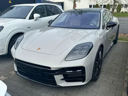 Porsche Panamera 2024 года за 77 200 000 тг. в Астана