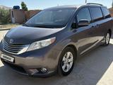 Toyota Sienna 2015 года за 10 000 000 тг. в Кульсары – фото 2