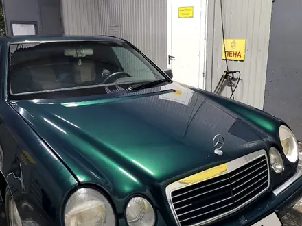Mercedes-Benz E 230 1996 года за 2 200 000 тг. в Тараз – фото 5