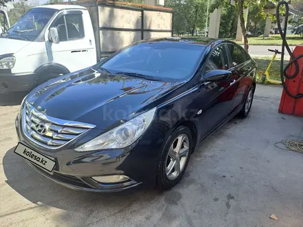 Hyundai Sonata 2011 года за 6 400 000 тг. в Алматы – фото 9