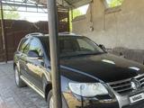 Volkswagen Touareg 2007 годаүшін7 200 000 тг. в Шымкент