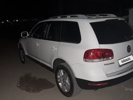 Volkswagen Touareg 2005 года за 4 200 000 тг. в Астана – фото 11