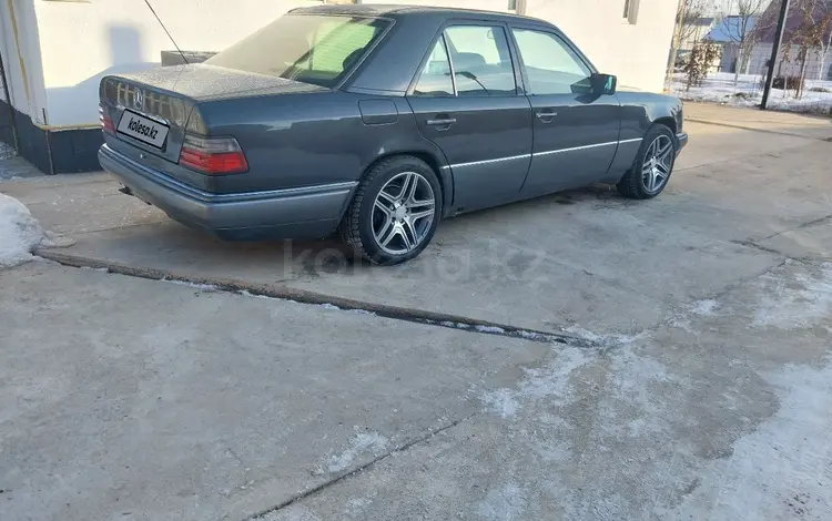 Mercedes-Benz E 280 1995 годаүшін2 500 000 тг. в Алматы