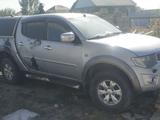 Mitsubishi L200 2013 года за 5 000 000 тг. в Астана