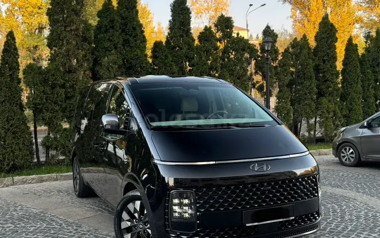 Hyundai Staria 2023 годаүшін21 500 000 тг. в Алматы