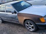 Mercedes-Benz E 230 1992 года за 550 000 тг. в Караганда – фото 2
