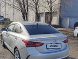 Hyundai Accent 2021 года за 6 380 000 тг. в Семей – фото 3