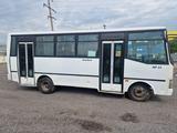 Isuzu  MidiBus NP21 2010 года за 4 000 000 тг. в Астана – фото 3