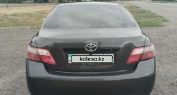 Toyota Camry 2006 годаүшін5 800 000 тг. в Талдыкорган – фото 2