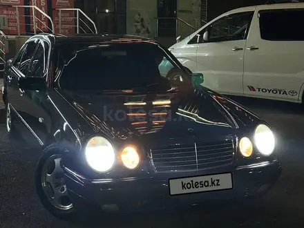 Mercedes-Benz E 320 1998 года за 6 300 000 тг. в Шымкент – фото 5