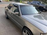 Mercedes-Benz E 200 1993 года за 1 700 000 тг. в Алматы