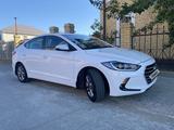 Hyundai Elantra 2018 года за 7 990 000 тг. в Атырау – фото 4