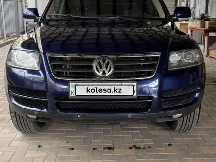 Volkswagen Touareg 2005 года за 5 258 000 тг. в Караганда – фото 6