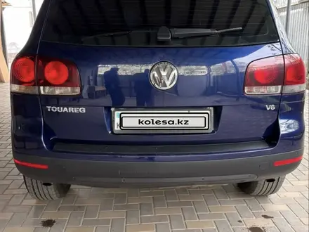 Volkswagen Touareg 2005 года за 5 258 000 тг. в Караганда – фото 10